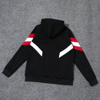 Manchester United Black and Red Chándal
