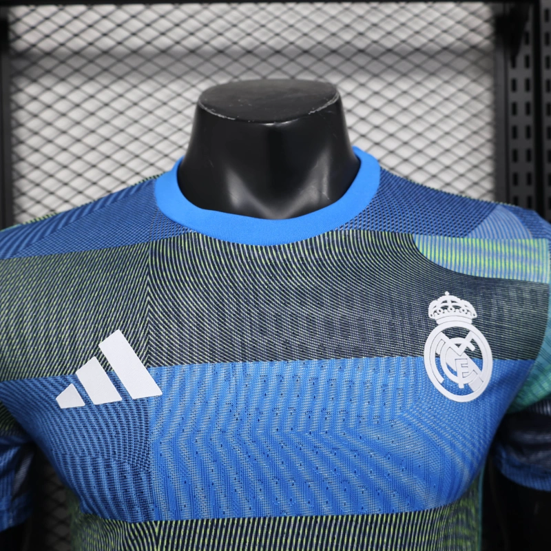 Real Madrid "Aqua Grid" Edición Especial