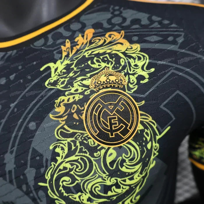 Real Madrid "Dragon's Dawn" Edición Especial