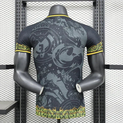 Real Madrid "Dragon's Dawn" Edición Especial