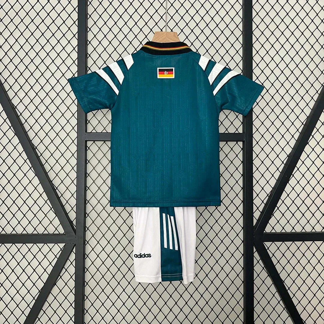 1996 Retro Germany Visitante Talla Niño